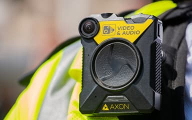 Titelbild von Mit Body-Cams für mehr Sicherheit in Notaufnahmen?
