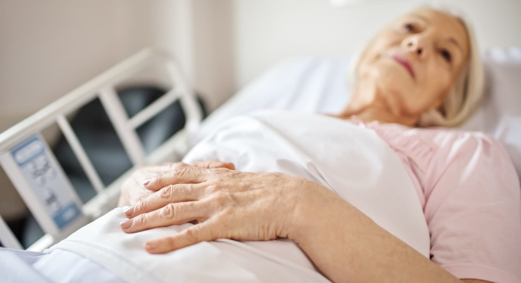 Seniorin mit ungeklärter akuten Nierenfunktionsbeeinträchtigung