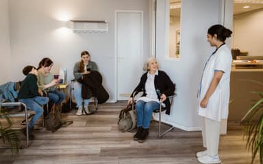 Titelbild von Arzt verlässt BAG: Wer darf die Zulassung behalten?